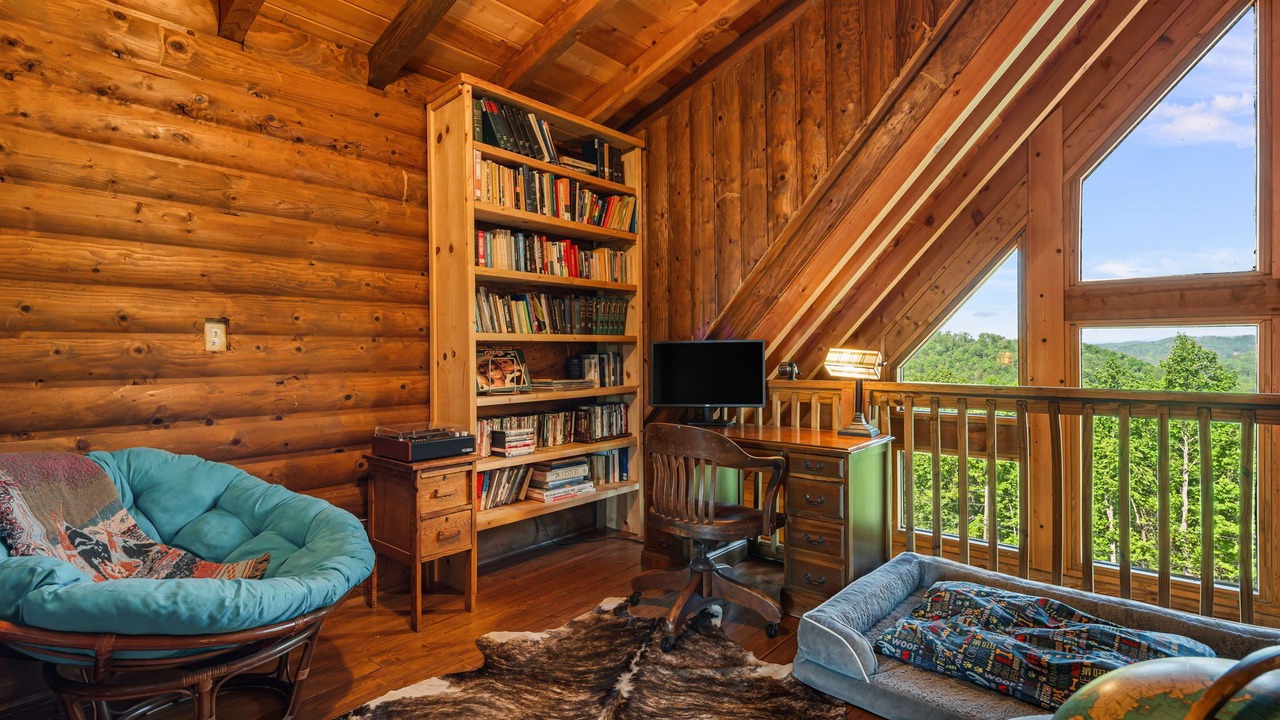 Photo of Livingroom in Bostic