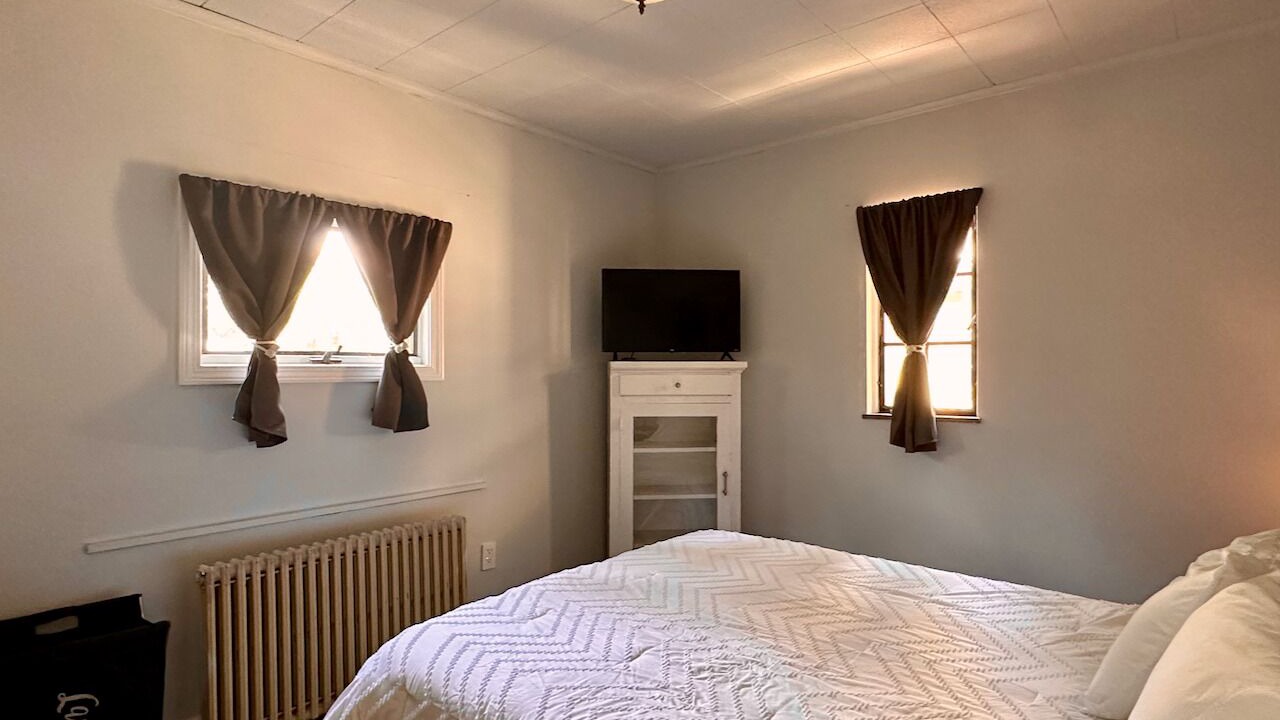 Photo of Bedroom in Mount Vernon