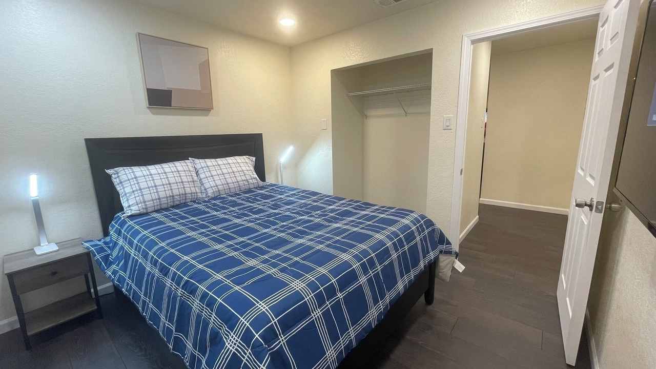 Photo of Bedroom in Medical Center District
