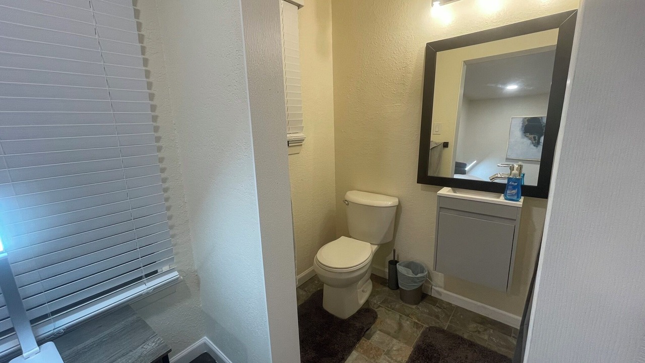 Photo of Bathroom in Medical Center District
