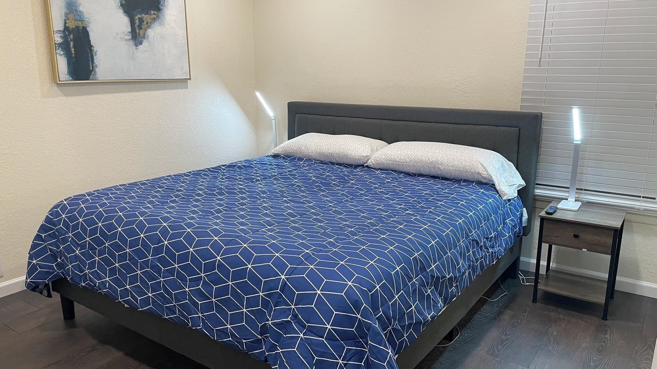 Photo of Bedroom in Medical Center District