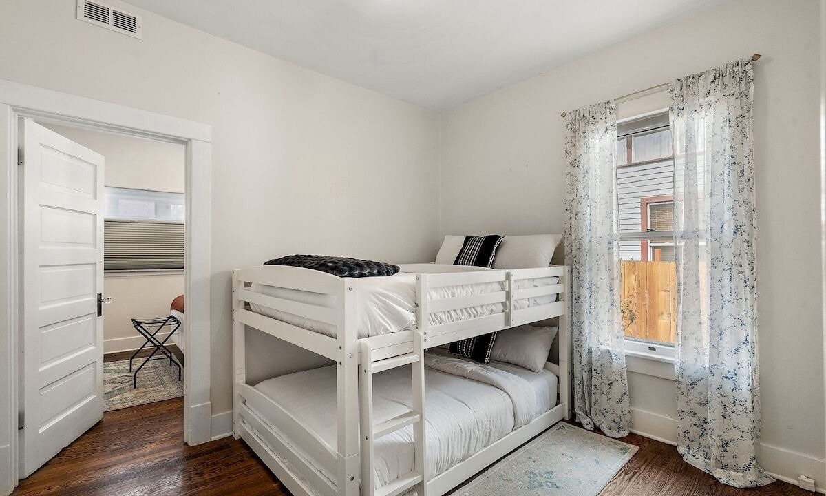 Photo of Bedroom in North End