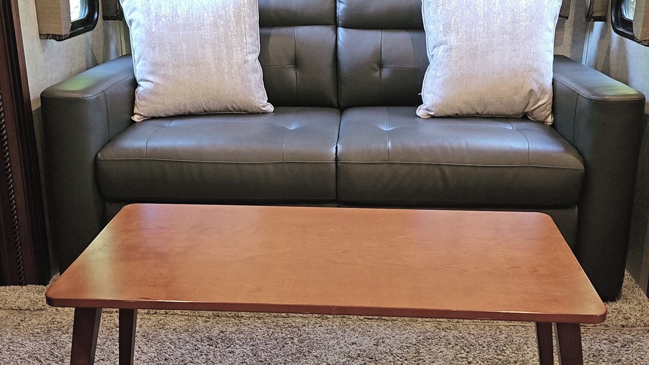 Photo of Livingroom in Metaline