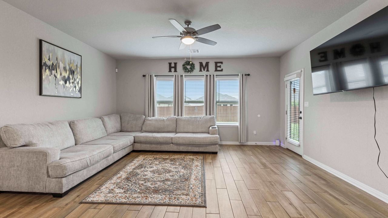 Photo of Livingroom in Schertz