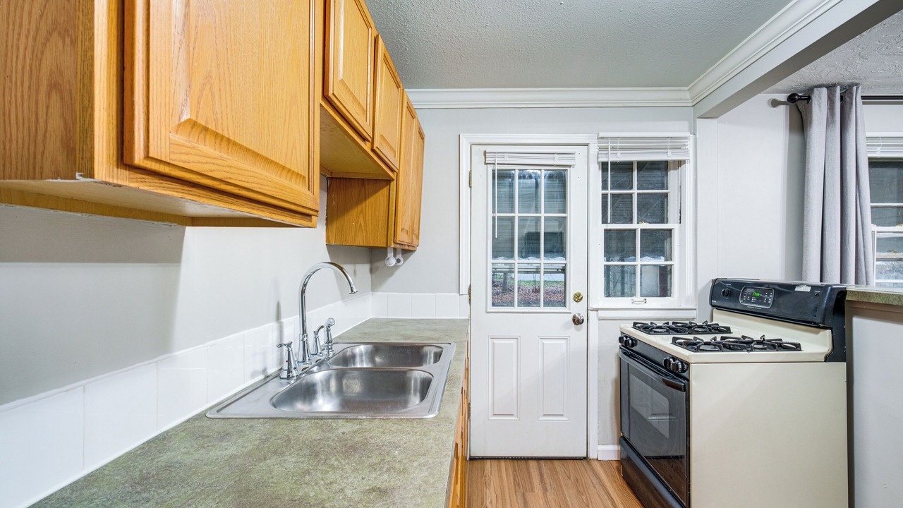 Photo of Kitchen in Euclid