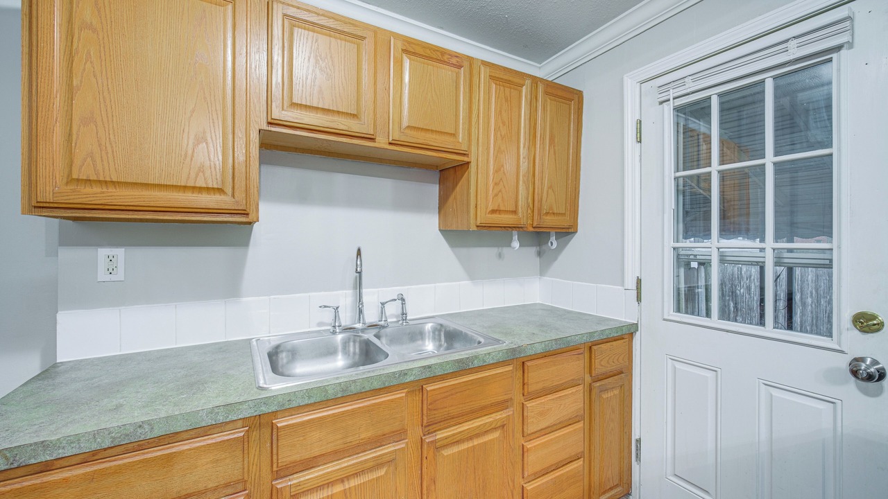 Photo of Kitchen in Euclid