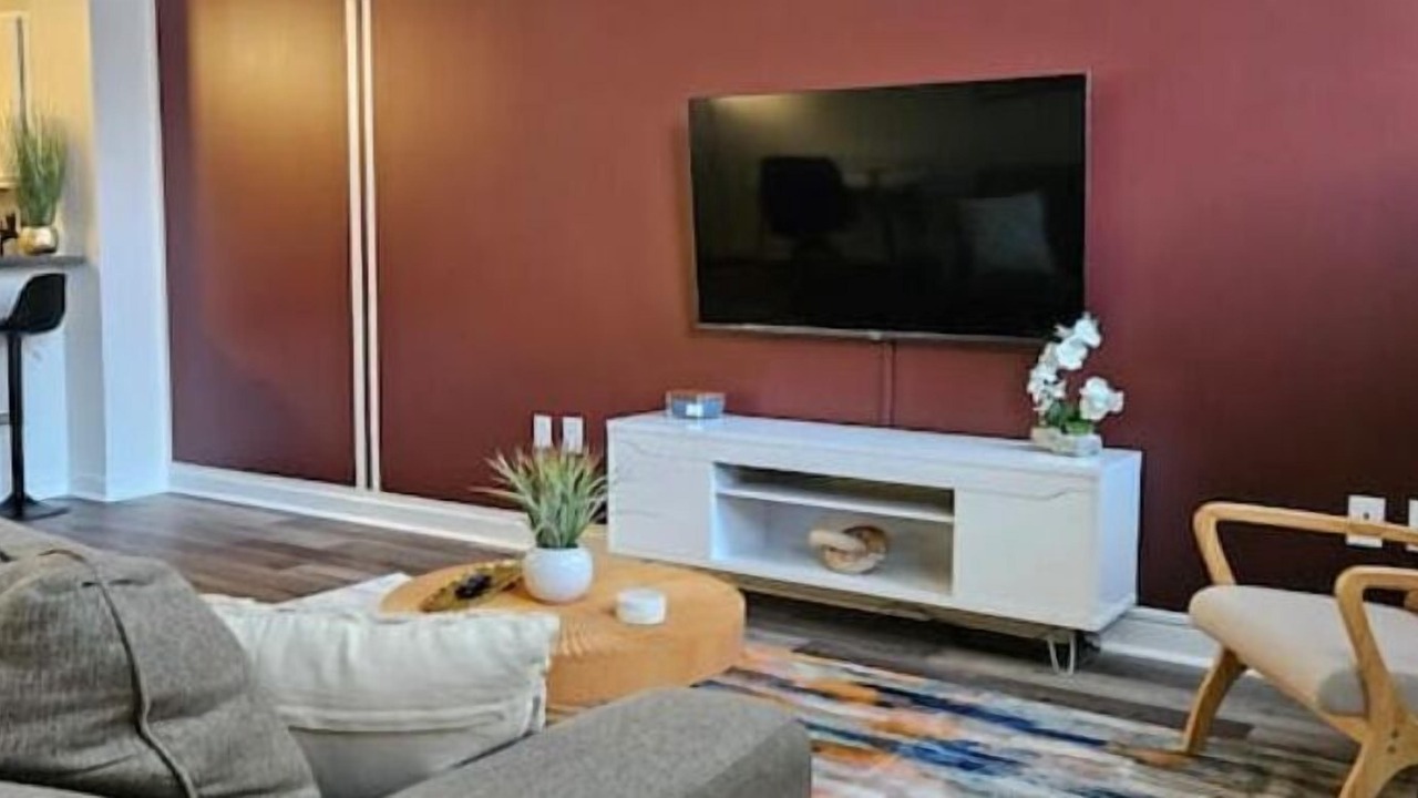 Photo of Livingroom in Wholesale District
