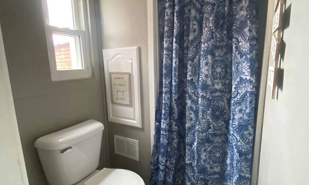 Photo of Bathroom in Coshocton