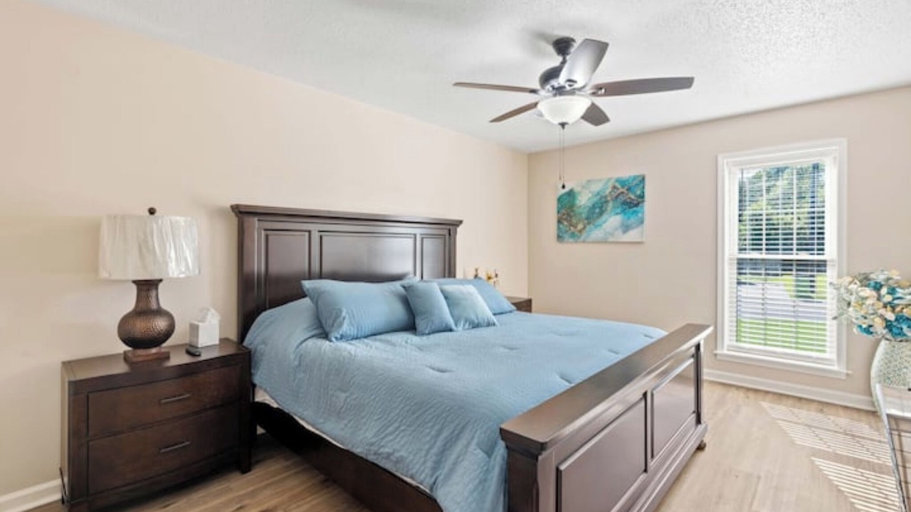 Photo of Bedroom in Driver