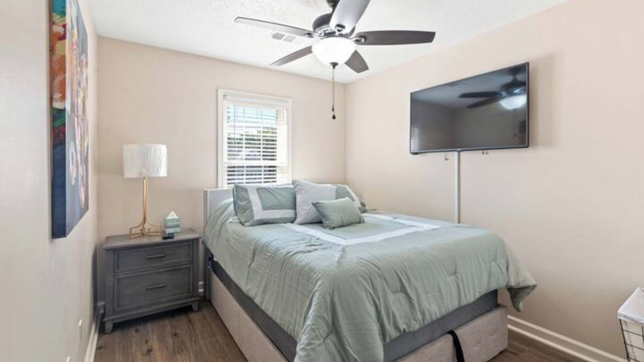 Photo of Bedroom in Driver
