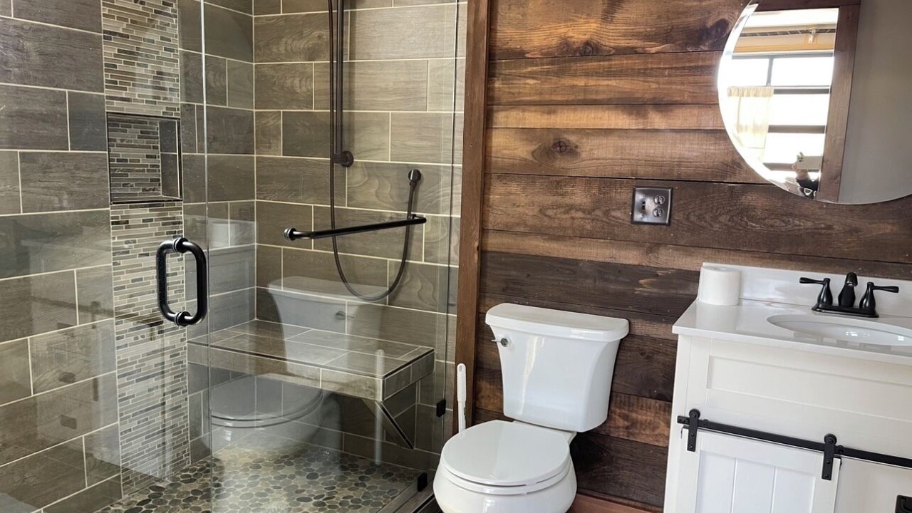 Photo of Bathroom in Grantsdale