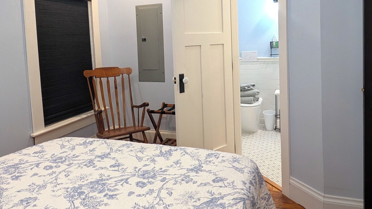 Photo of Bedroom in Hamilton