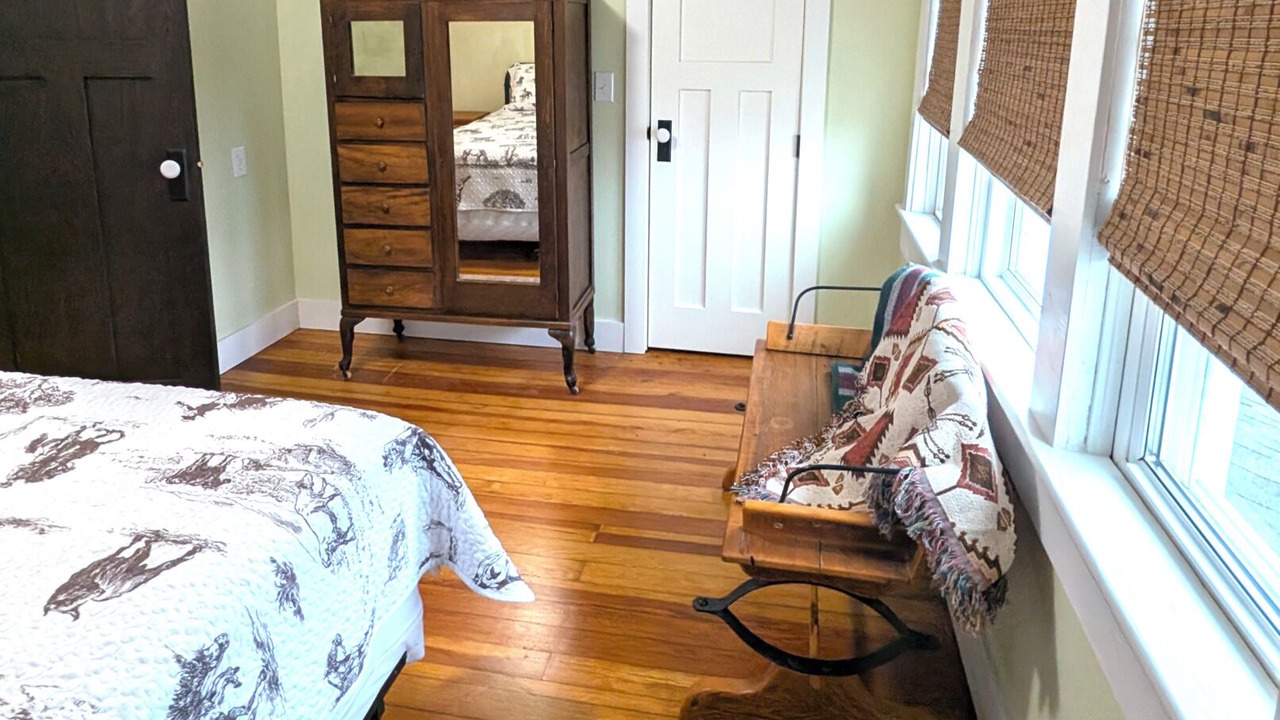 Photo of Bedroom in Hamilton