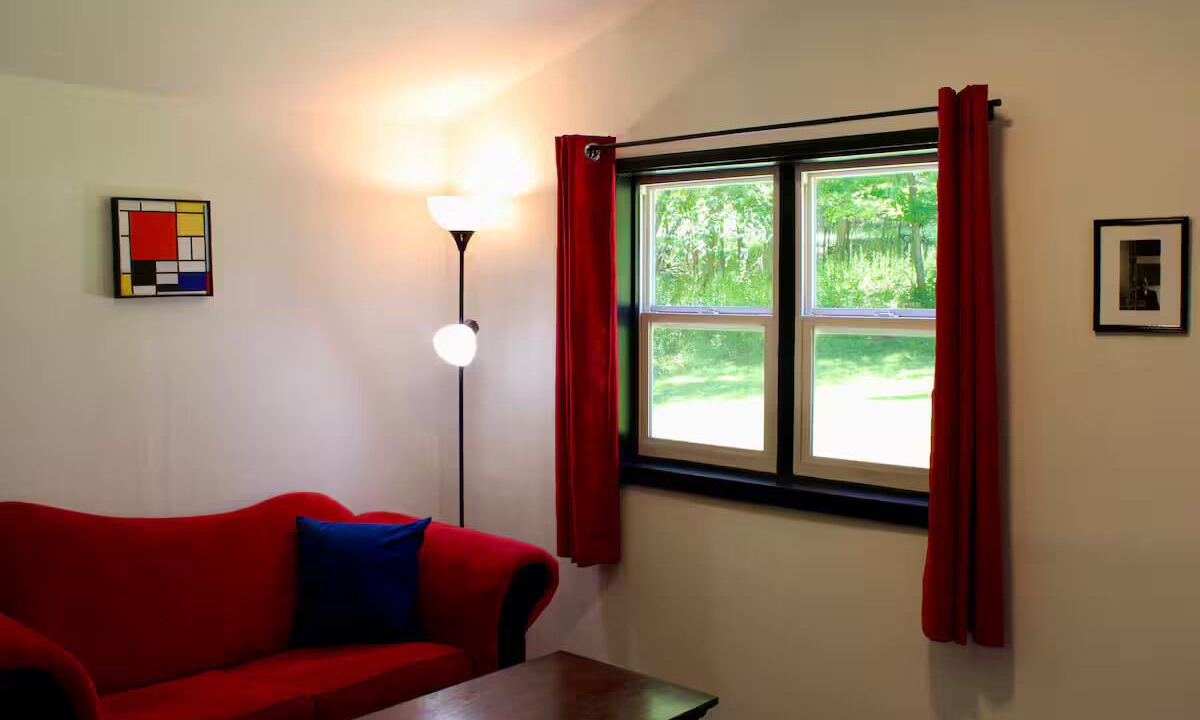 Photo of Livingroom in Bloomingburg