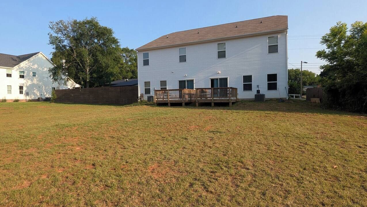 Photo of Outdoor in Huntersville