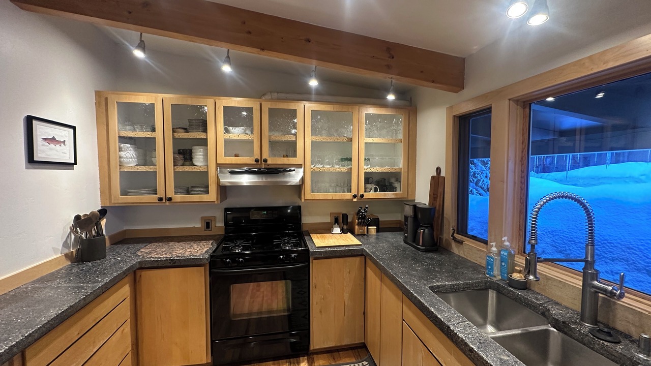 Photo of Kitchen in Warm Springs