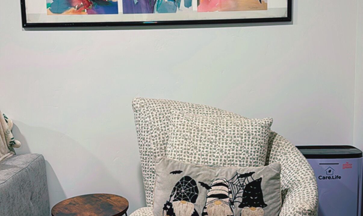 Photo of Livingroom in Kearns