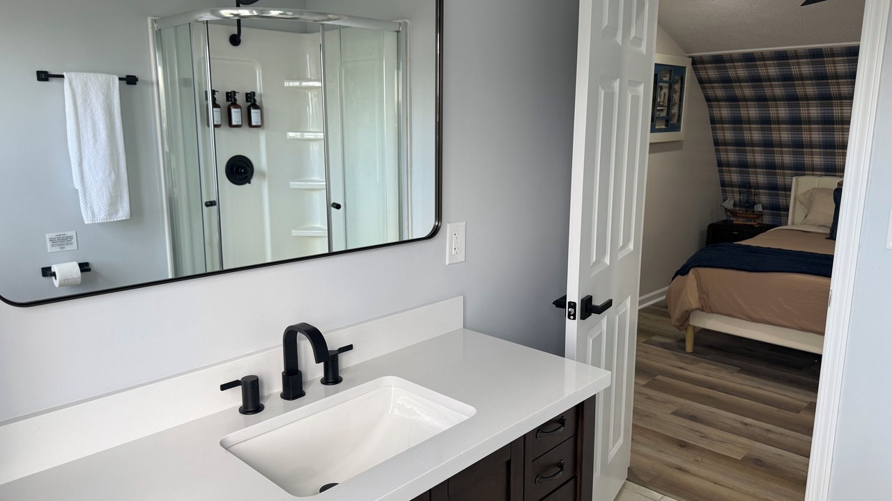 Photo of Bathroom in Oak Harbor