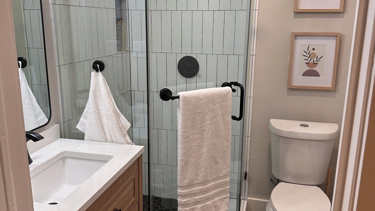 Photo of Bathroom in Greater Heights