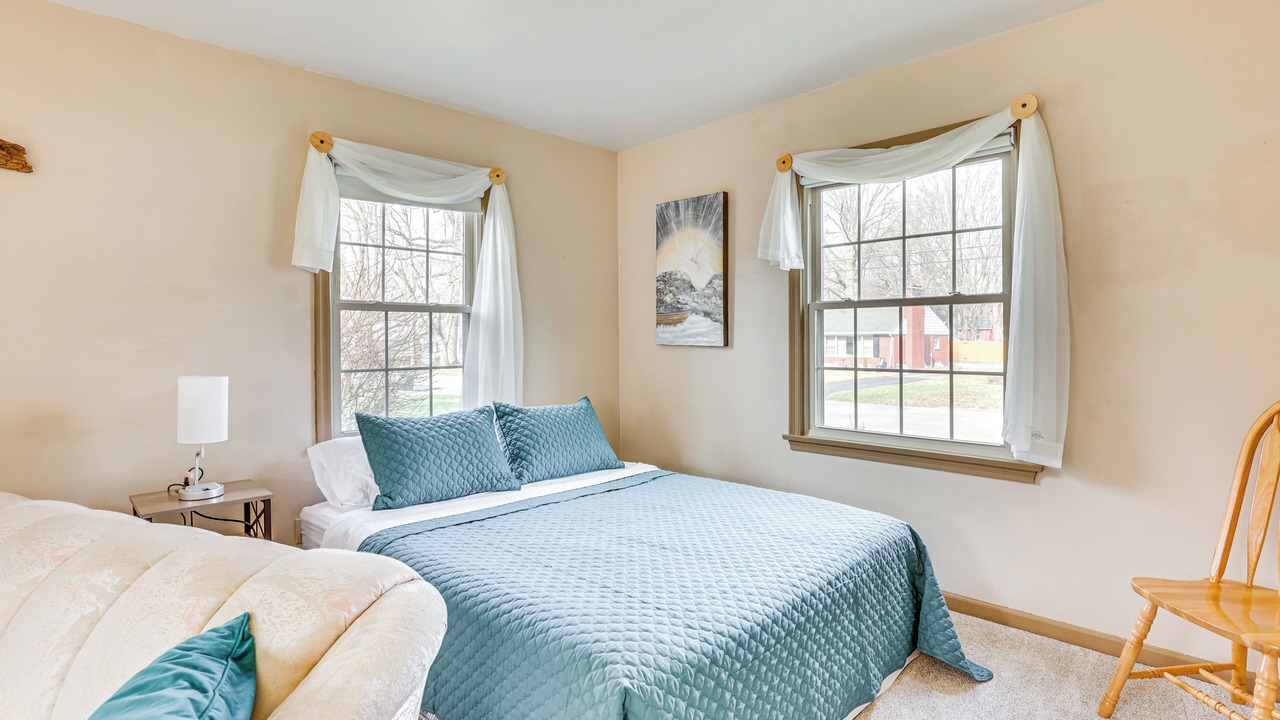 Photo of Bedroom in Salem