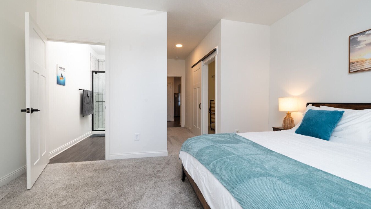 Photo of Bedroom in Whitestown