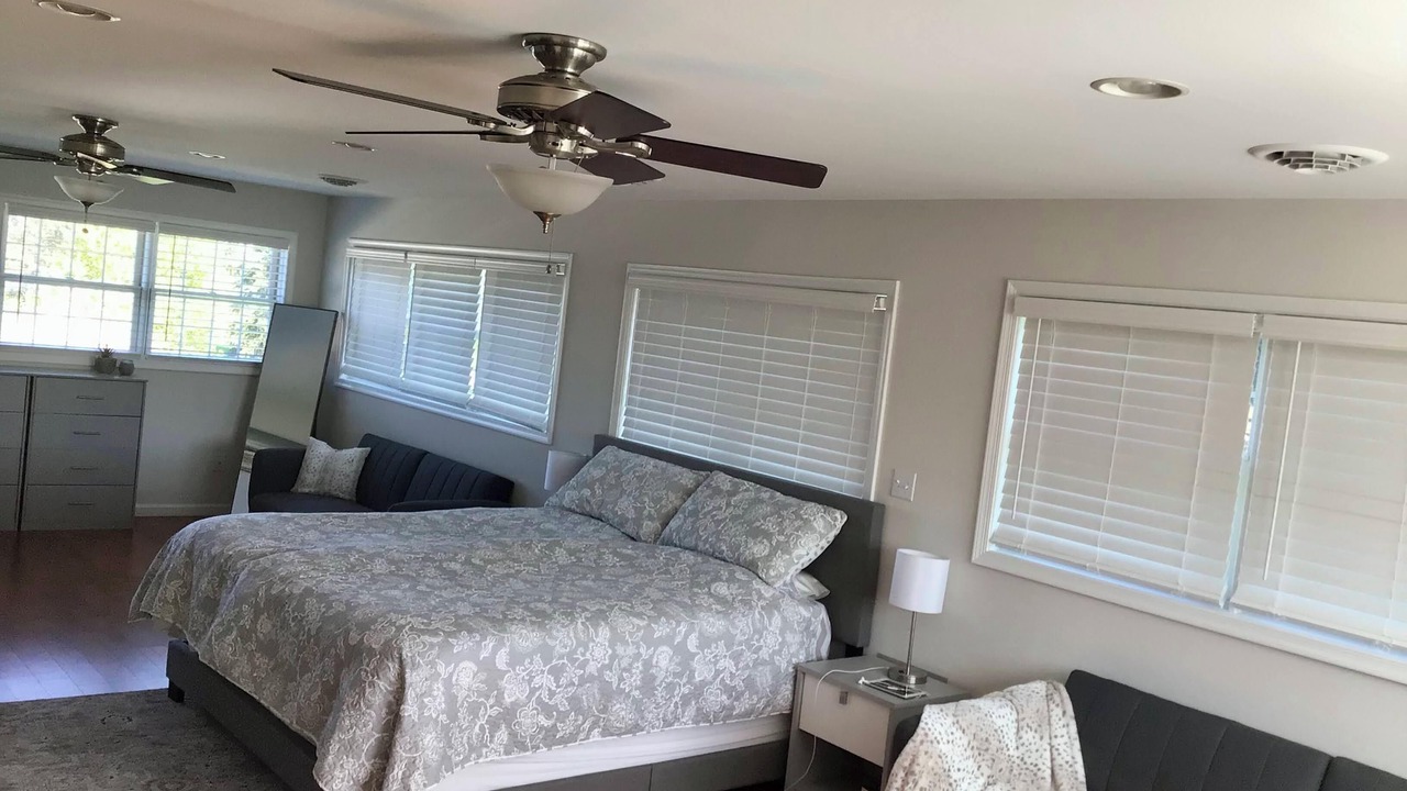 Photo of Bedroom in State College