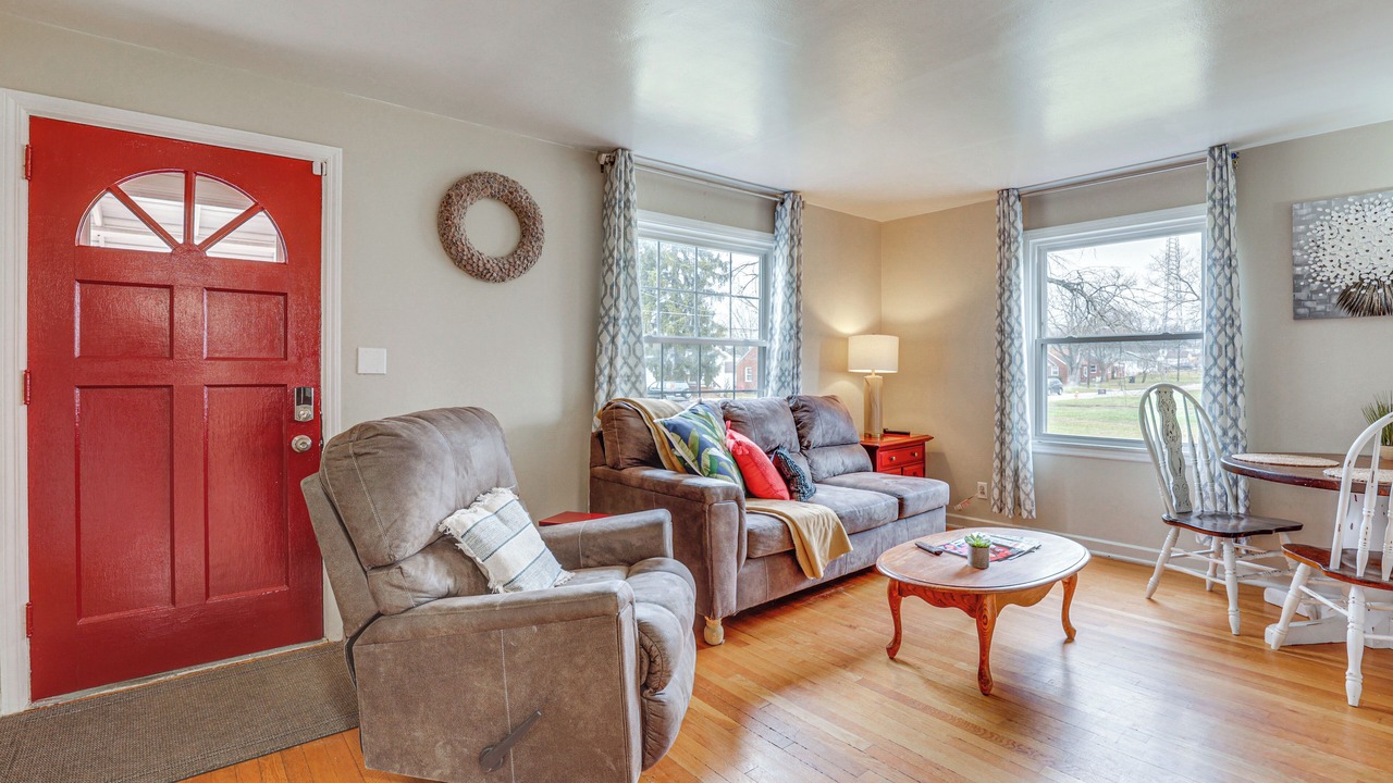Photo of Livingroom in Boardman