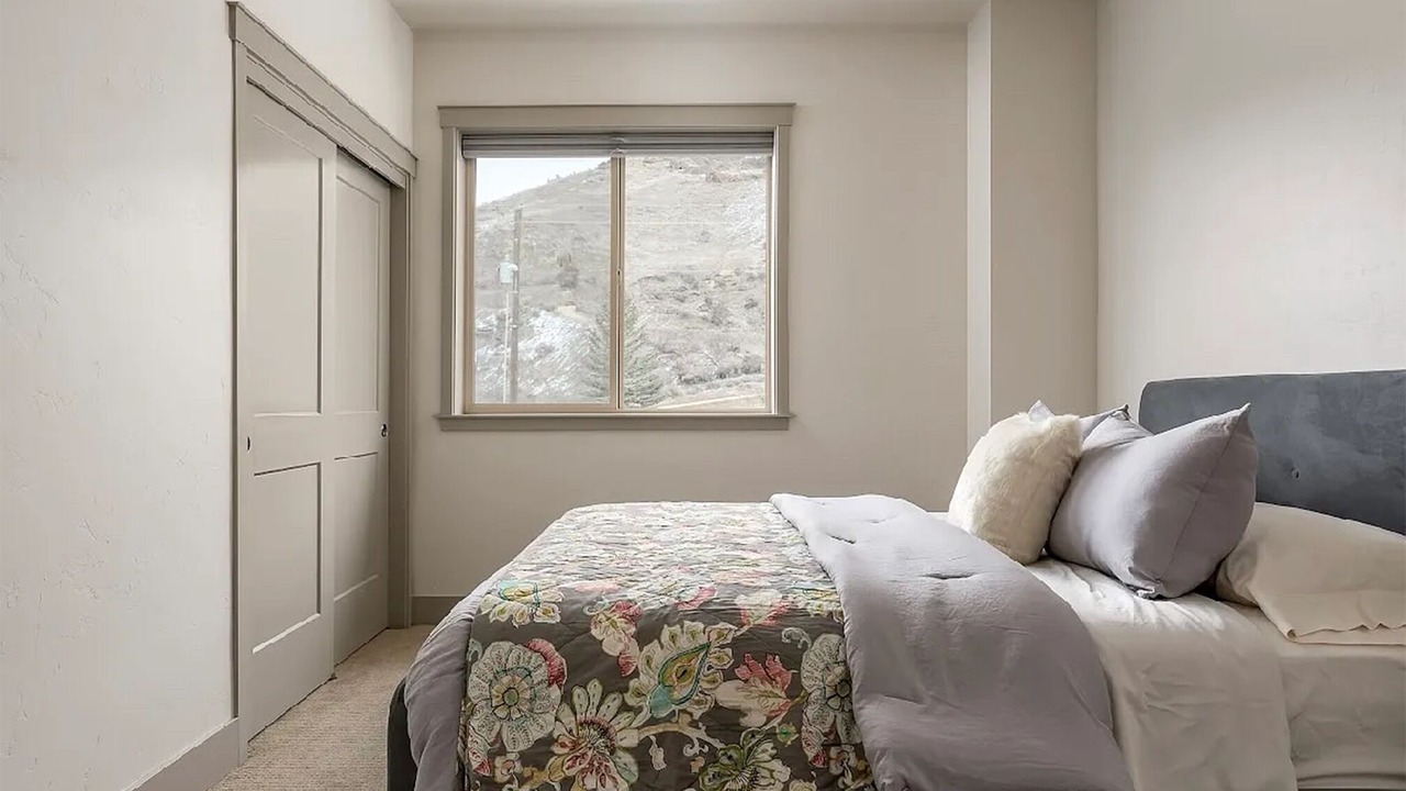 Photo of Bedroom in East End