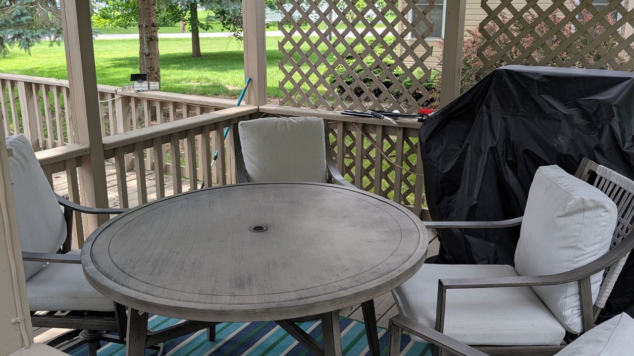Photo of Outdoor in Lakeview