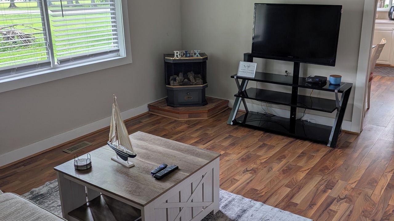 Photo of Livingroom in Lakeview