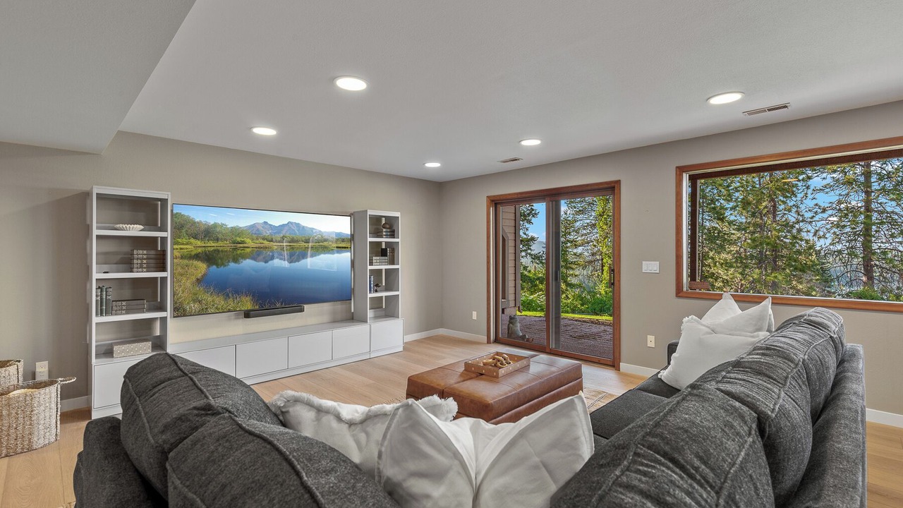 Photo of Livingroom in Hayden View Estates
