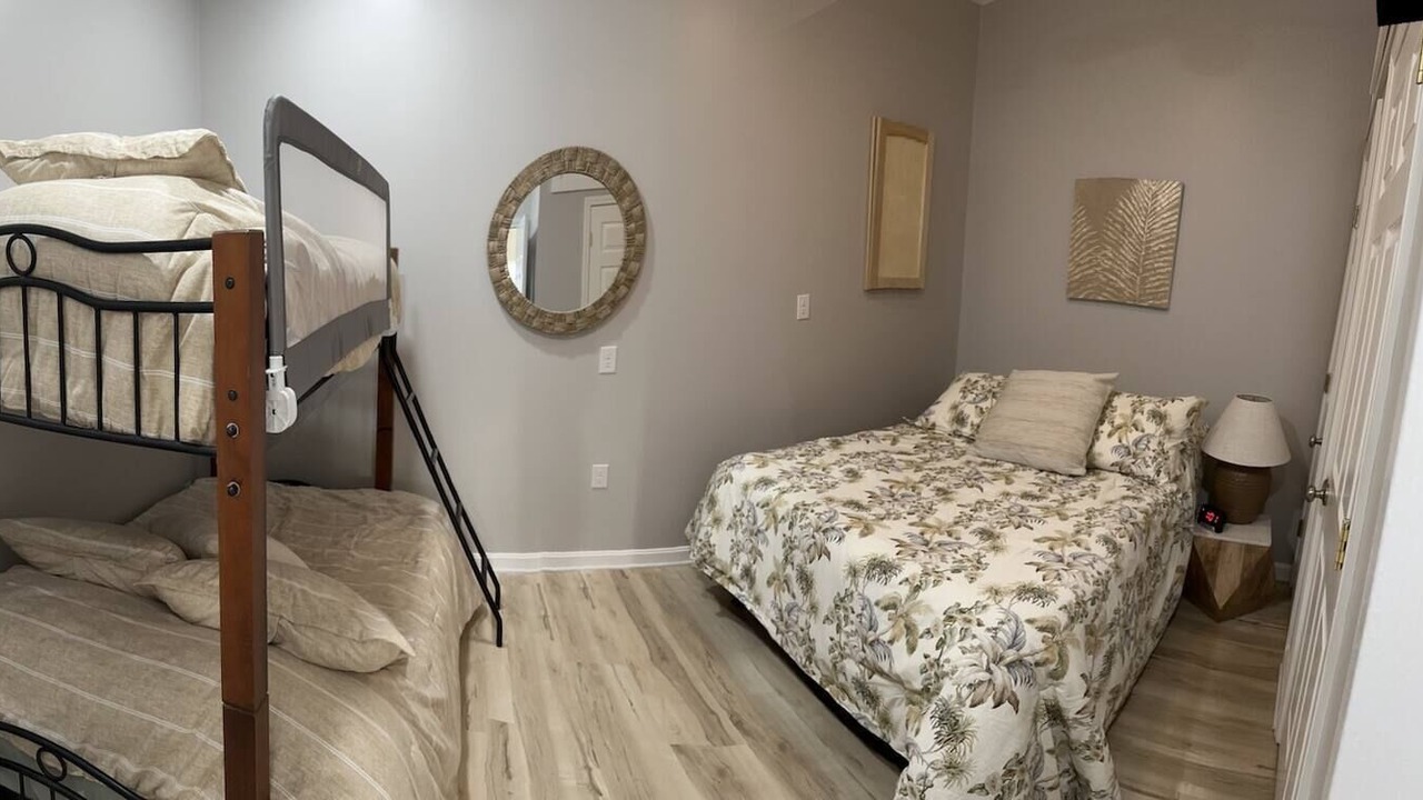 Photo of Bedroom in Clarkson