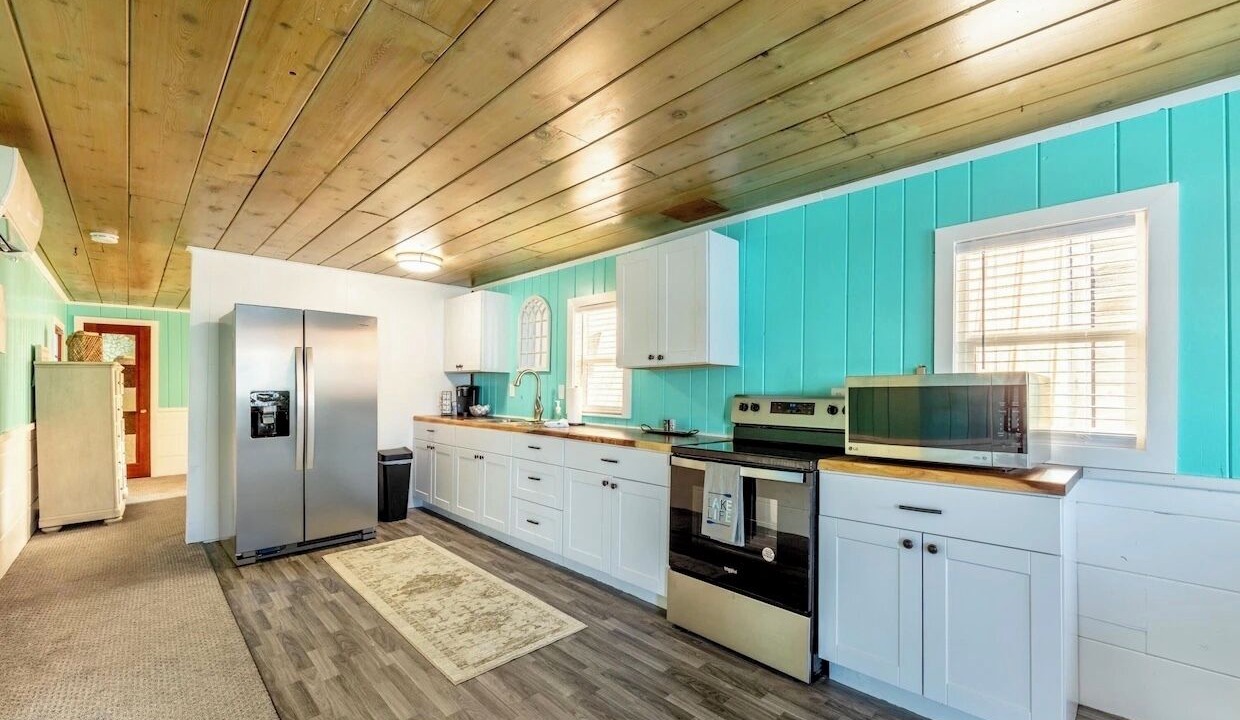 Photo of Kitchen in Bayview