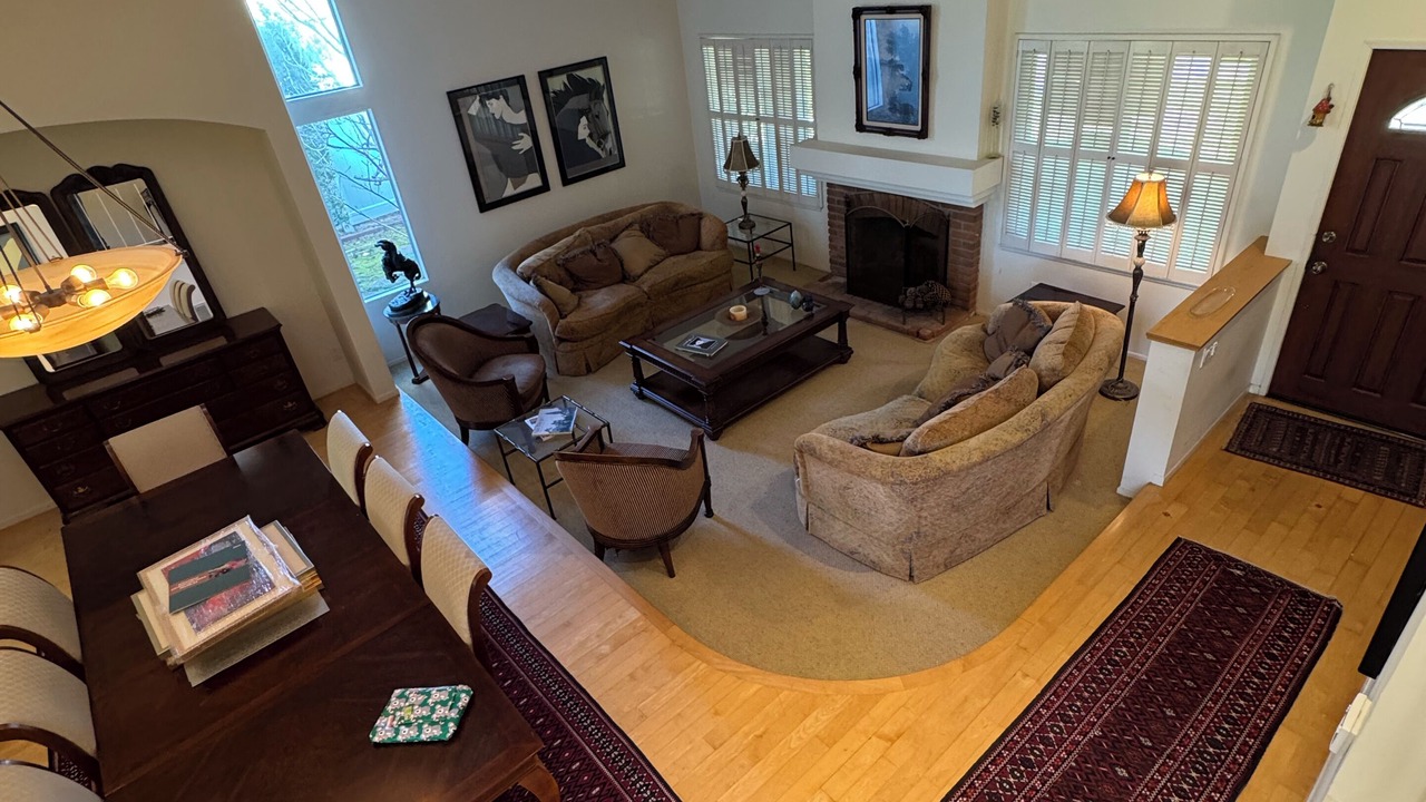 Photo of Livingroom in Rancho Santa Fe