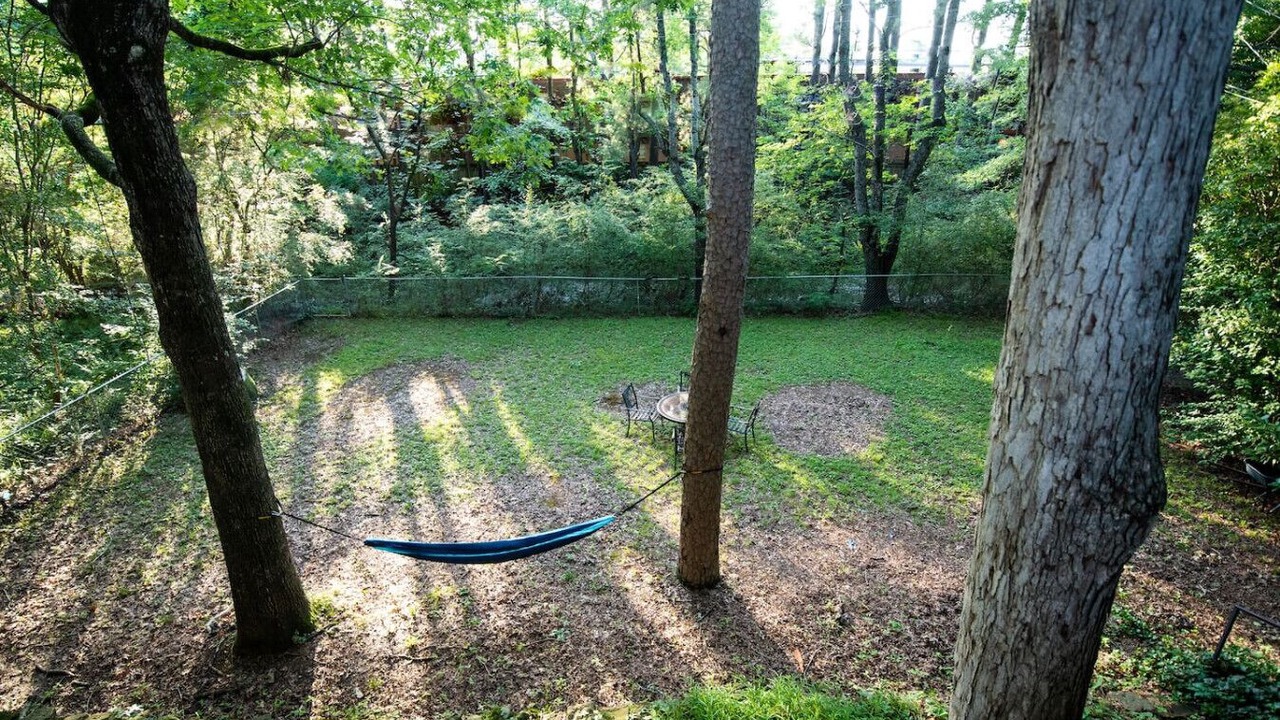 Photo of Outdoor in Reservoir