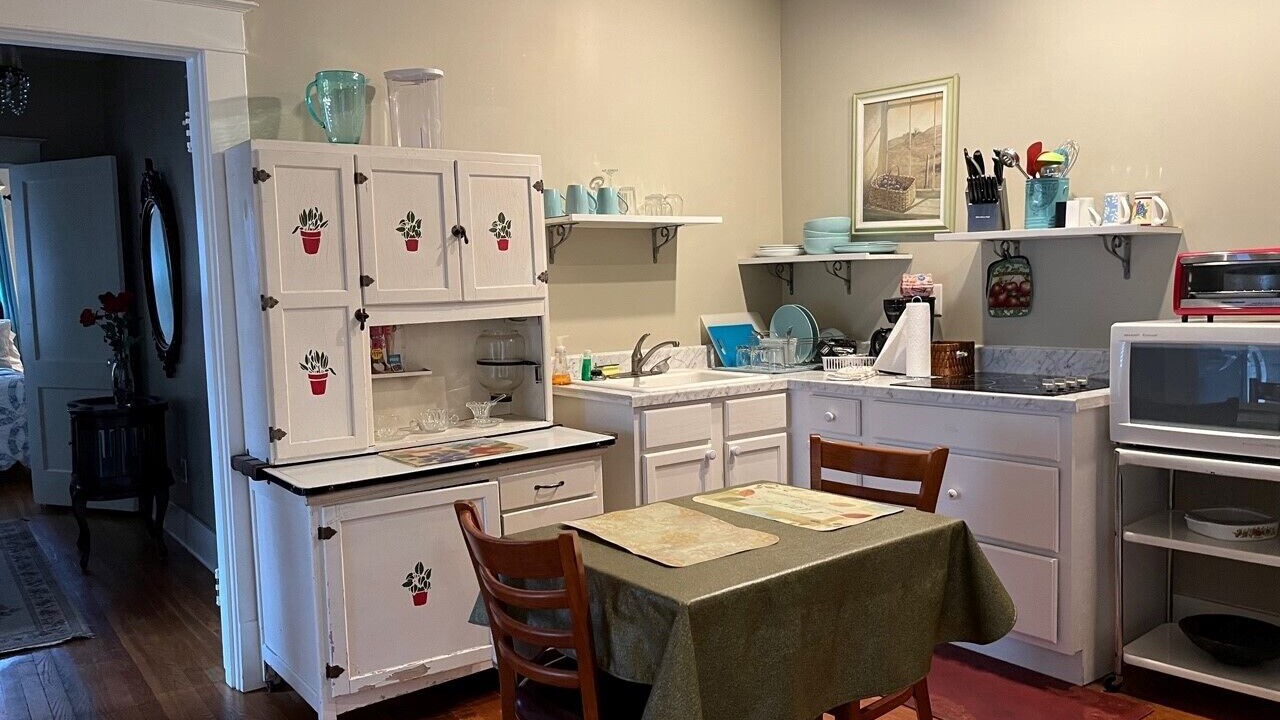 Photo of Kitchen in Central Gardens