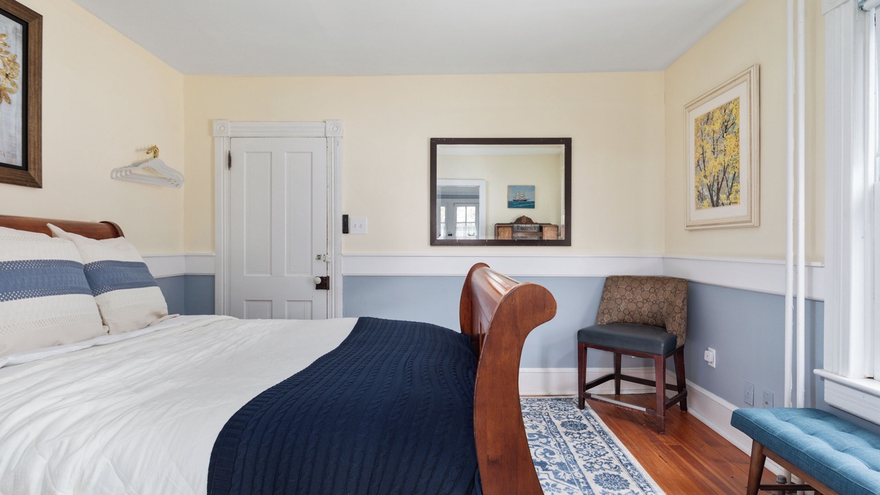 Photo of Bedroom in Berkeley Springs