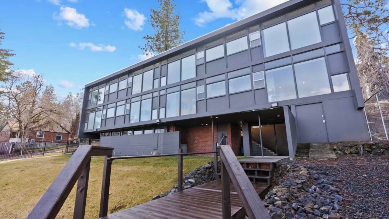 Photo of Outdoor in Cliff - Cannon