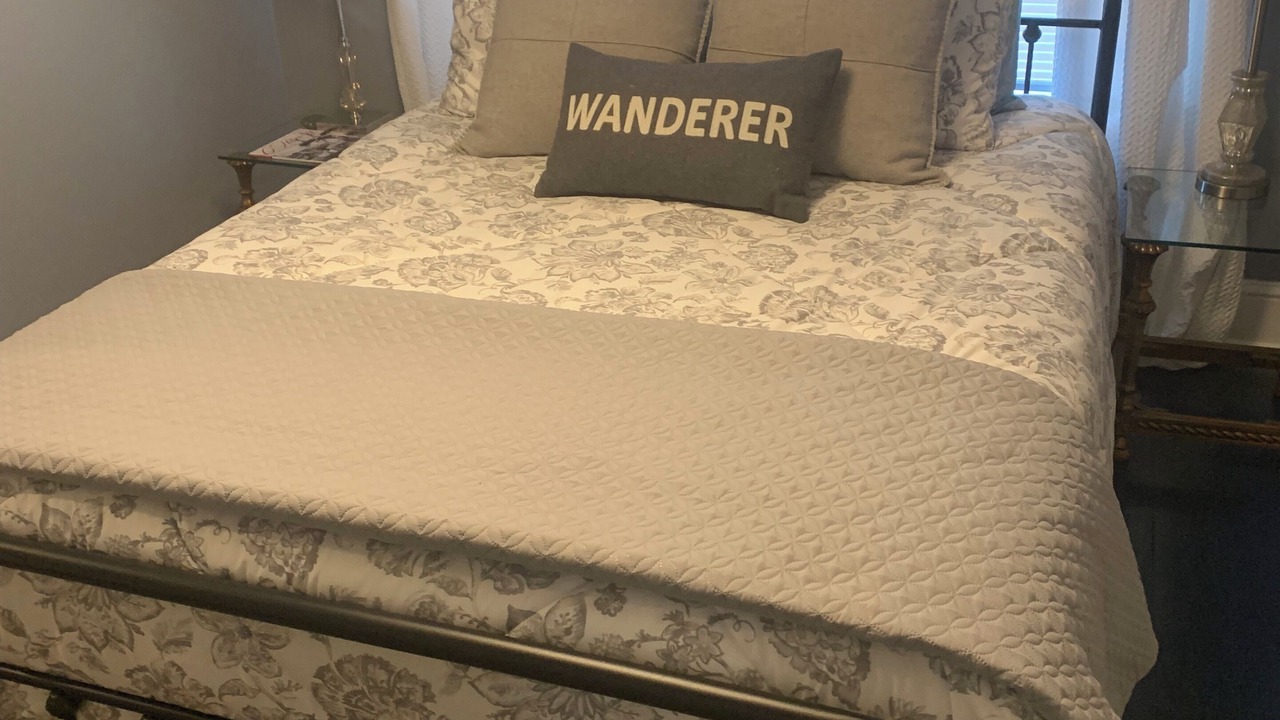 Photo of Bedroom in Lindley Park