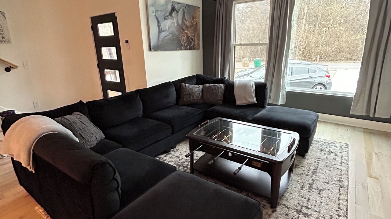 Photo of Livingroom in Madison