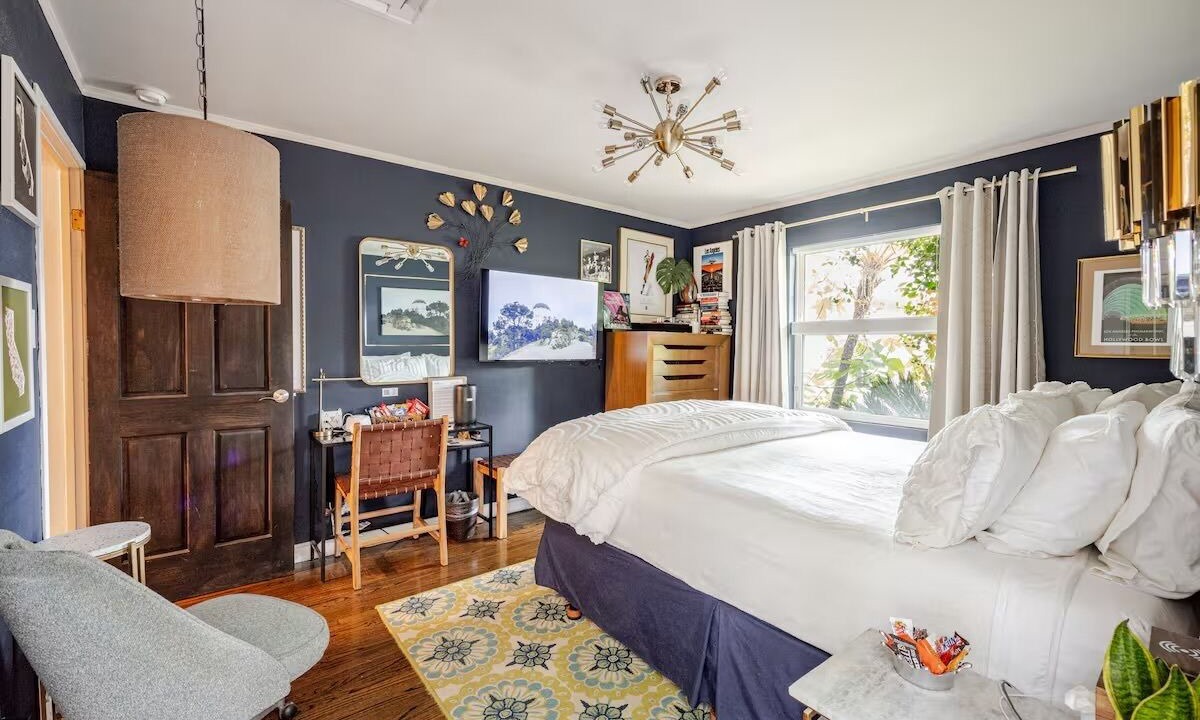 Photo of Bedroom in North Hollywood