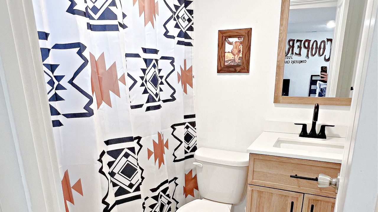 Photo of Bathroom in Nephi