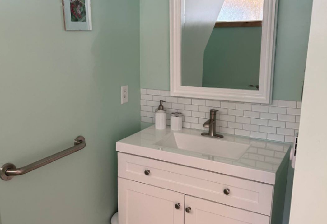 Photo of Bathroom in University District