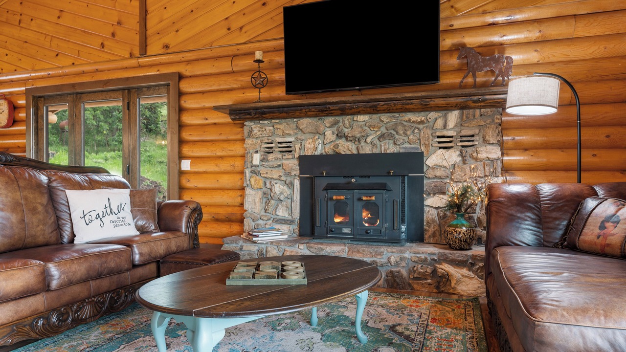 Photo of Livingroom in Whitewood