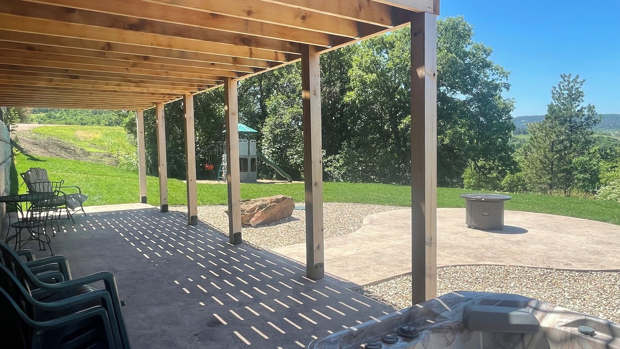 Photo of Patio Balcony in Whitewood