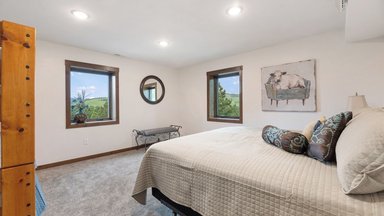 Photo of Bedroom in Whitewood