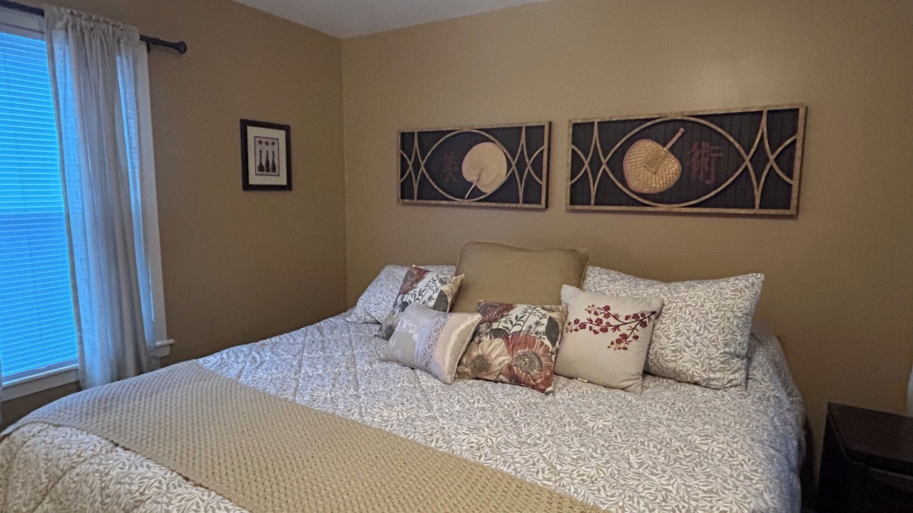 Photo of Bedroom in Clarksdale