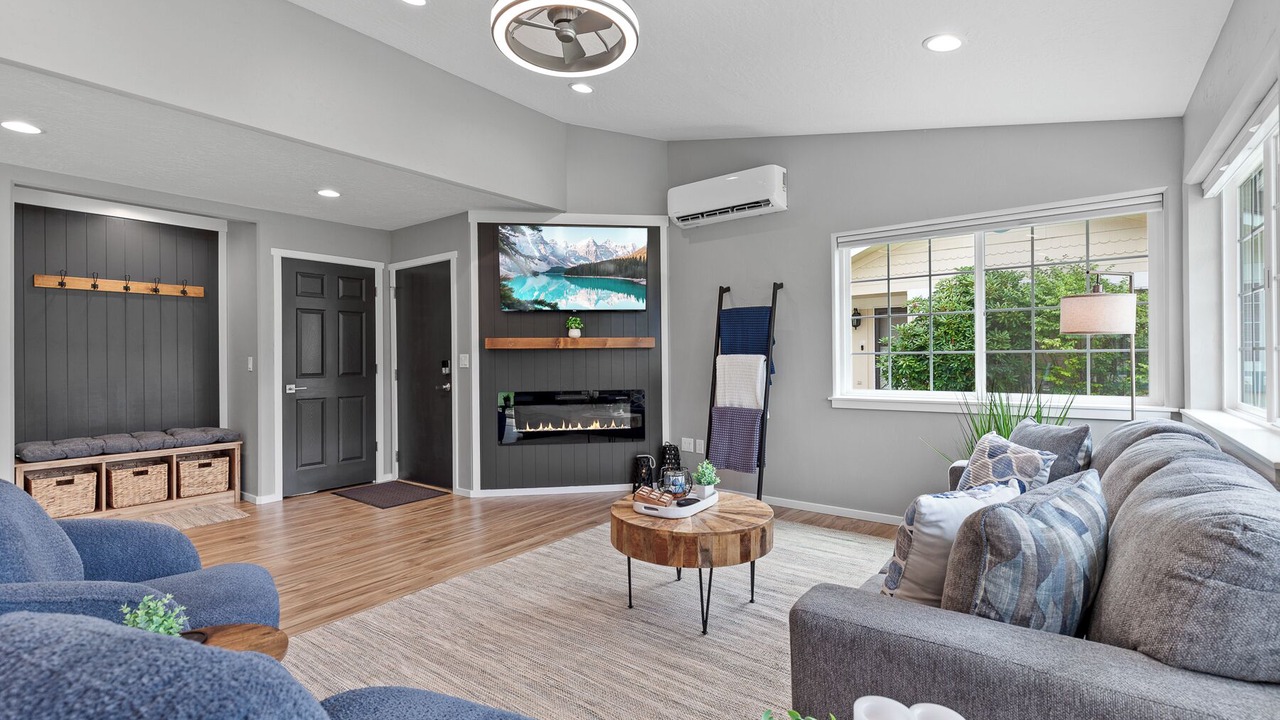 Photo of Livingroom in Rathdrum