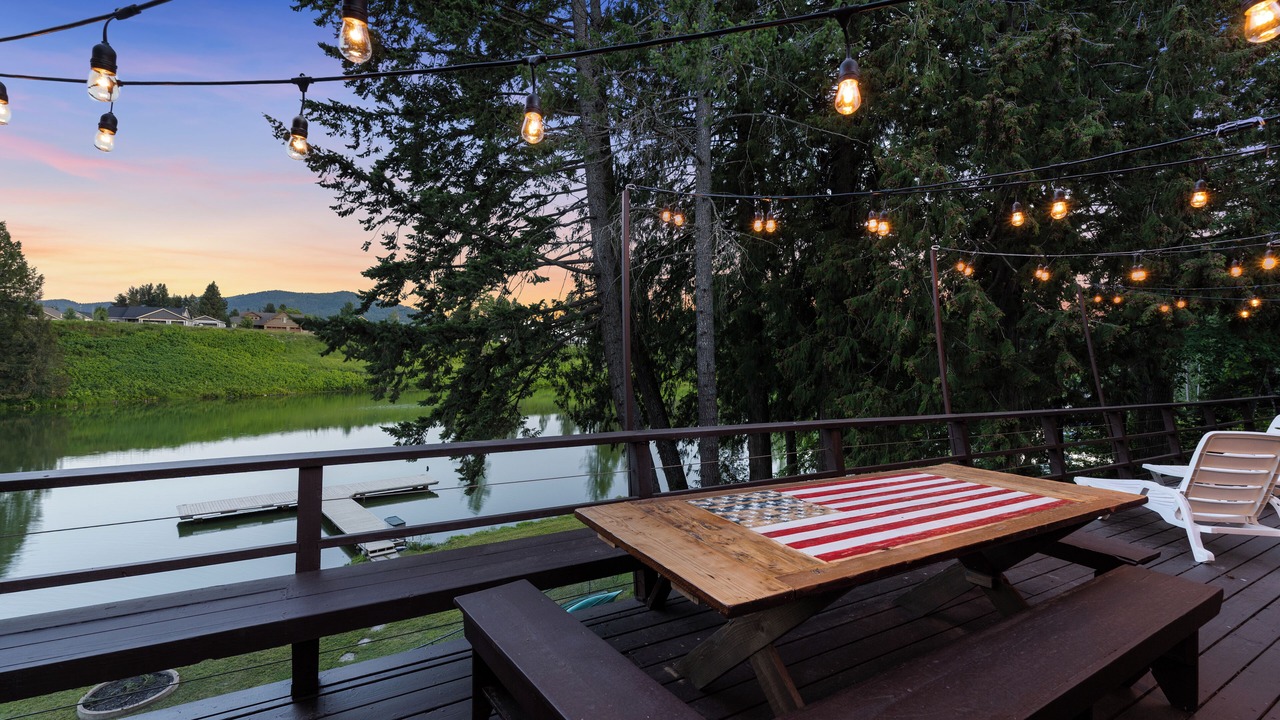 Photo of Outdoor in Ponder Point