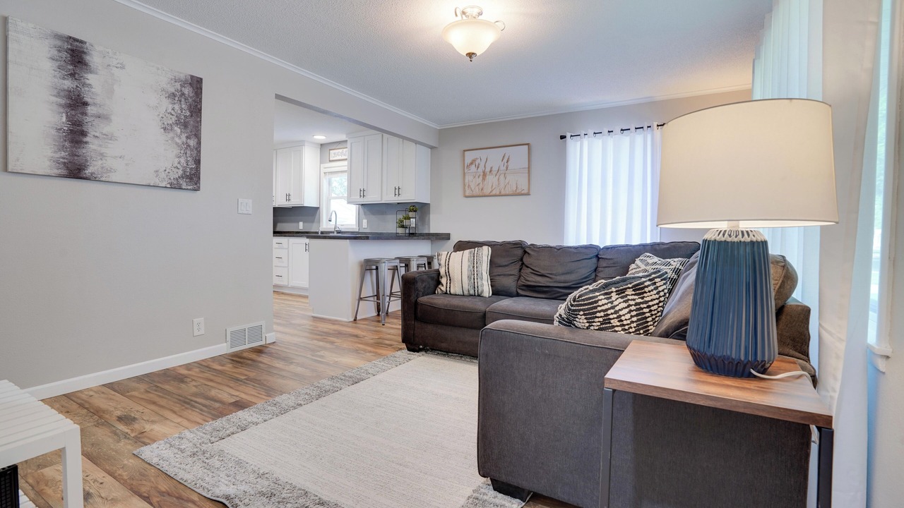 Photo of Livingroom in Roosevelt
